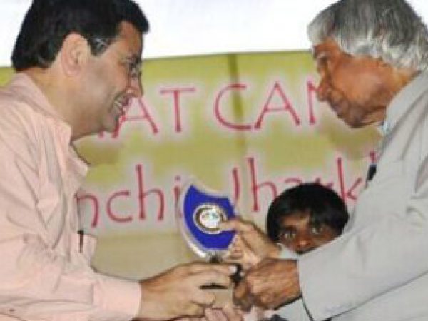 Dr. Abdul Kalam Awarded Aryans Group of Colleges for Excellence in Education