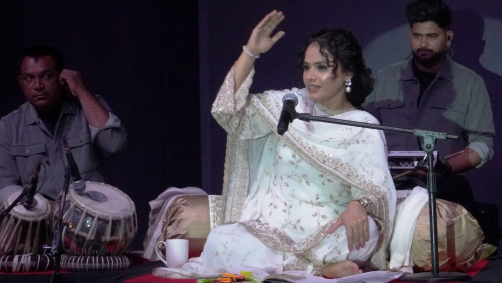 1st Show of Poetess & Singer Roop Kaur Kooner organised by HAP and Aryans at CP67, Mohali