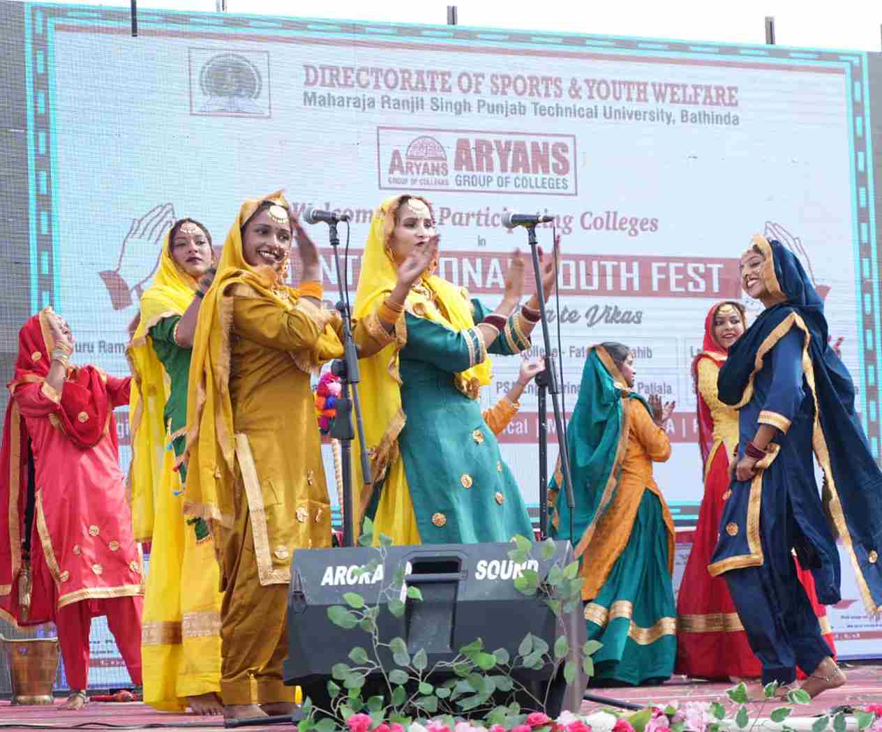 Image gallery marquee