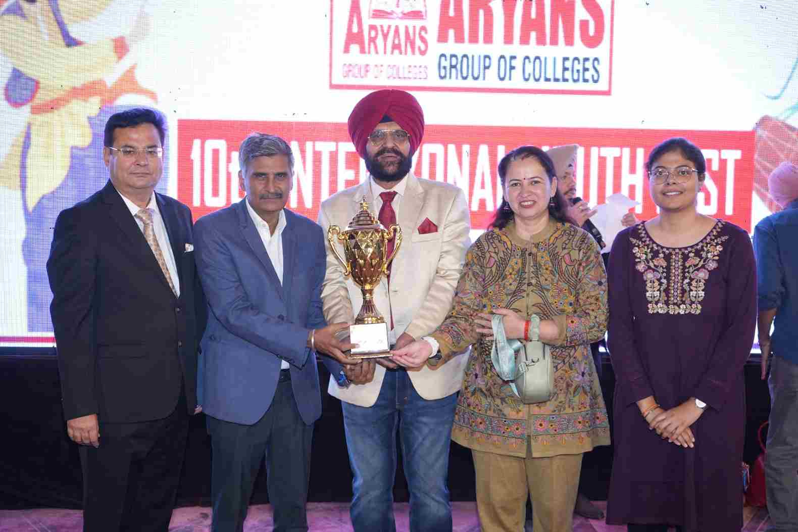 Image gallery marquee