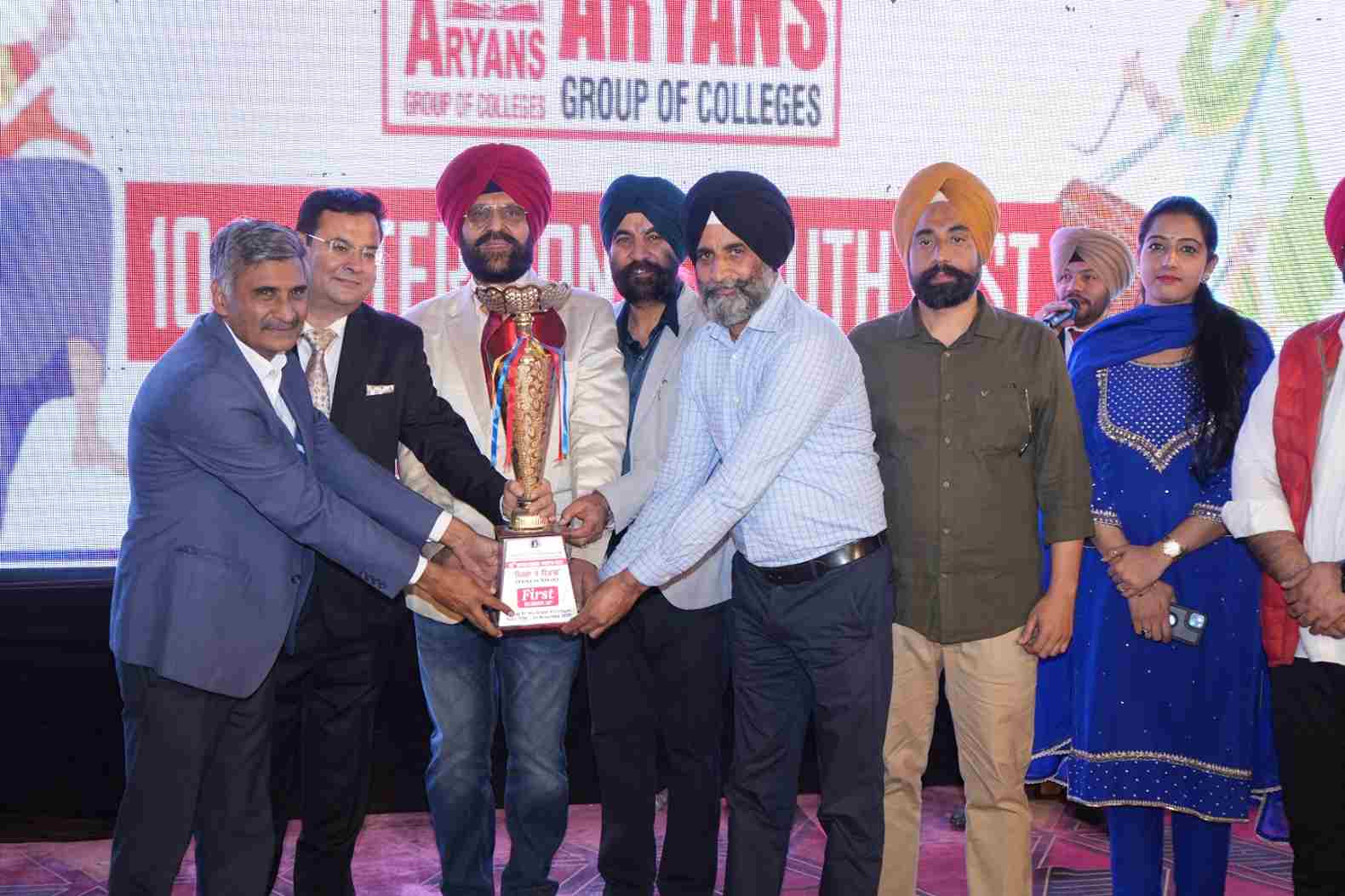 Image gallery marquee