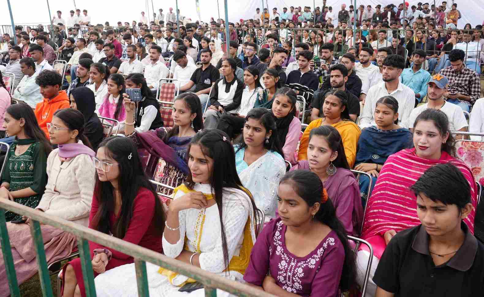 Image gallery marquee